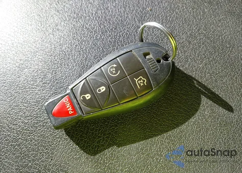 2008 Jeep Grand Cherokee Laredo z USA, uszkodzony, nr VIN 1J8GR48K48C211576